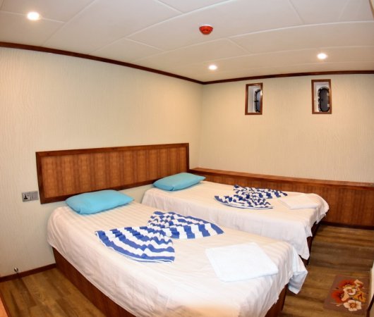 aquarev-plongee-sous-marine-maldives-croisiere-bateau-emperor-maldives-cabine-avec-lits-jumeaux