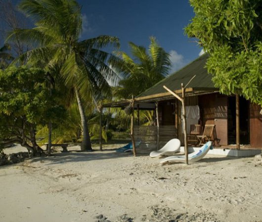 aquarev-plogee-sous-marine-polynesie-francaise-fakarava-sejour-pension-havaiki-lodge-bungalow-plage