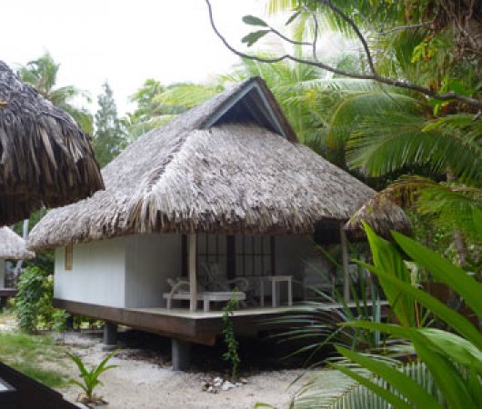 aquarev-plogee-sous-marine-polynesie-francaise-rangiroa-sejour-pension-les-relais-de-josephine-bungalow