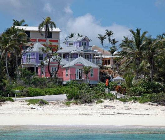 aquarev-plongee-sous-marine-bahamas-sejour-nassau-hotel-orange-hill-batiment-2