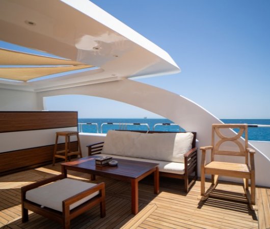 aquarev-plongee-sous-marine-croisiere-arabie-saoudite-bateau-lavender-la-compania-del-mar-rosso-bar-sky-deck15