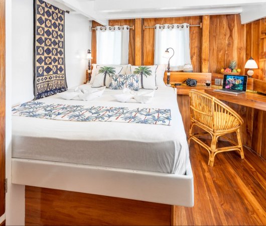 aquarev-plongee-sous-marine-croisiere-indonesie-seahorse-wallacea-bateau-cabine-vue-mer-lit-double-pont-principal19