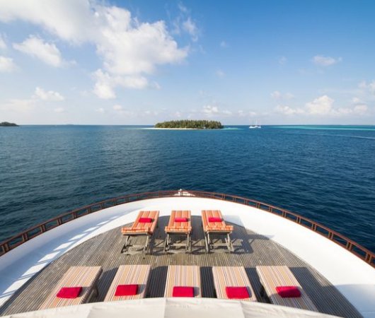 aquarev-plongee-sous-marine-croisiere-maldives-dune-bateau-theia-sundeck-transat-ilebis