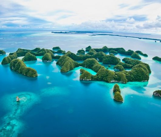 aquarev-plongee-sous-marine-croisiere-micronesie-palau-bateau-sy-palau-siren-rock-islands