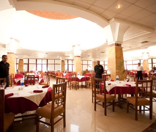 aquarev-plongee-sous-marine-egypte-sejour-marsa-alam-hotel-gorgonia-beach-resort-restaurant-el-wadi
