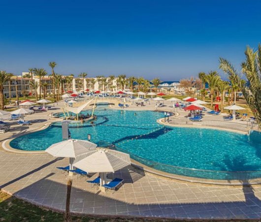 aquarev-plongee-sous-marine-egypte-sejour-safaga-hotel-amarina-exterieur-piscine