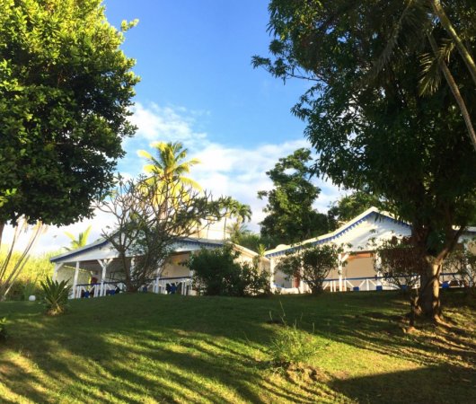 aquarev-plongee-sous-marine-guadeloupe-sejour-hotel-le-jardin-tropical-vue-exterieure1