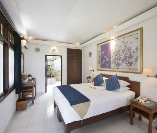 aquarev-plongee-sous-marine-indonesie-bali-sejour-lotus-bungalows-chambre-a-coucher2bis