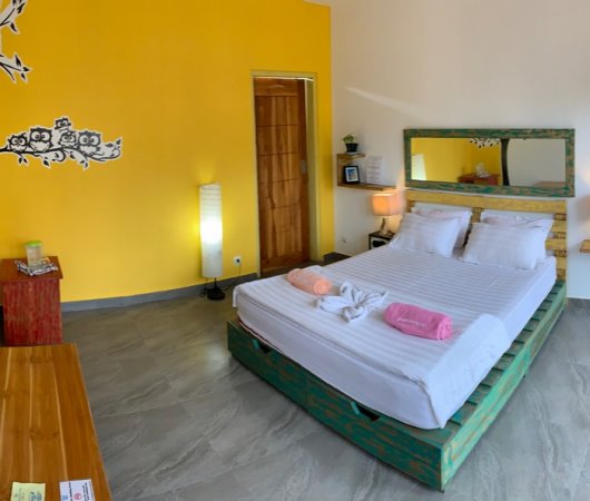 aquarev-plongee-sous-marine-indonesie-komodo-sejour-dragon-dive-hostel-chambre-deluxe2