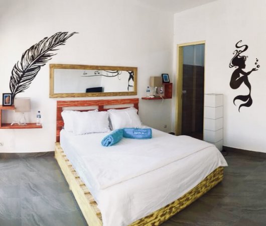 aquarev-plongee-sous-marine-indonesie-komodo-sejour-dragon-dive-hostel-chambre-double2