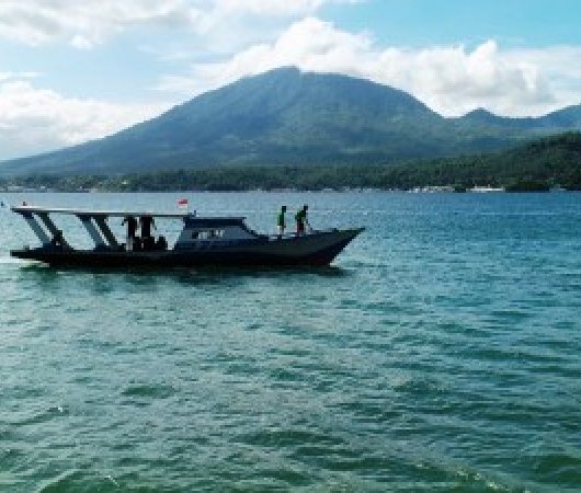 aquarev-plongee-sous-marine-indonesie-sejour-froggies-lembeh-centre-de-plongee-vue-mer