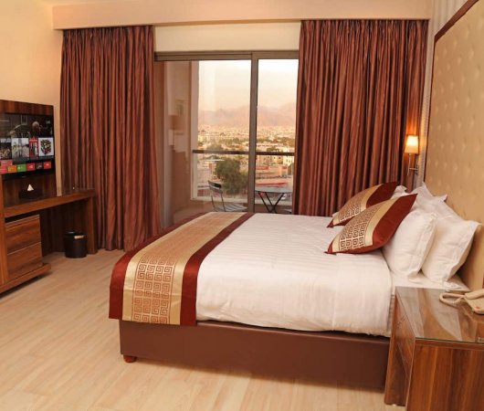 aquarev-plongee-sous-marine-jordanie-aqaba-sejour-hotel-lacosta-chambre-double-terrasse
