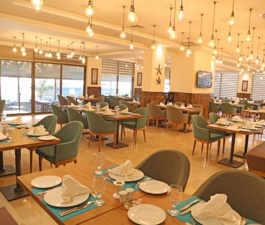 aquarev-plongee-sous-marine-jordanie-aqaba-sejour-hotel-lacosta-restaurant