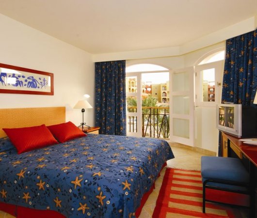 aquarev-plongee-sous-marine-jordanie-aqaba-sejour-marina-plaza-hotel-chambre-lit-king