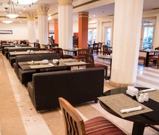 aquarev-plongee-sous-marine-jordanie-aqaba-sejour-marina-plaza-hotel-restaurant-solero