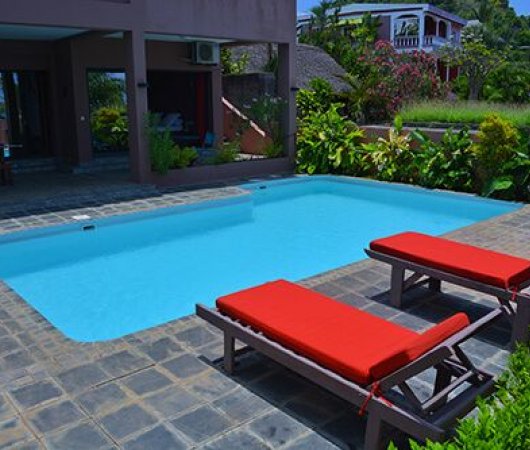 aquarev-plongee-sous-marine-madagascar-sejour-hotel-sarimanok-villa-piscine1
