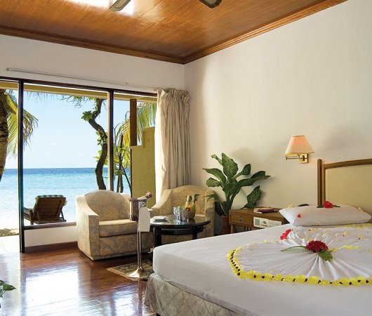 aquarev-plongee-sous-marine-maldives-atoll-male-nord-sejour-hotel-eriyadu-island-resort-chambre1