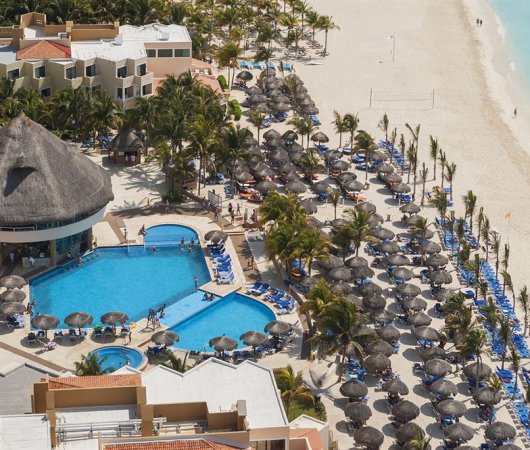 aquarev-plongee-sous-marine-mexique-playacar-sejour-hotel-viva-wyndham-azteca-vue-ensemble-complexe-hotelier
