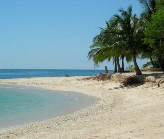 aquarev-plongee-sous-marine-philippines-mindoro-pandan-island-sejour-pandan-island-resort-plage1