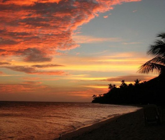 aquarev-plongee-sous-marine-philippines-mindoro-sejour-pandan-island-resort-sunset
