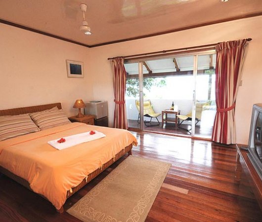 aquarev-plongee-sous-marine-philippines-puerto-galera-sejour-hotel-el-galleon-beach-resort-chambre