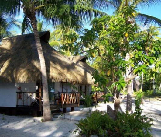 aquarev-plongee-sous-marine-polynesie-francaise-rangiroa-sejour-pension-raira-lagon-bungalow1