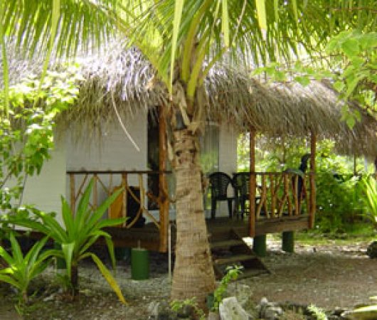 aquarev-plongee-sous-marine-polynesie-francaise-rangiroa-sejour-pension-raira-lagon-bungalow2