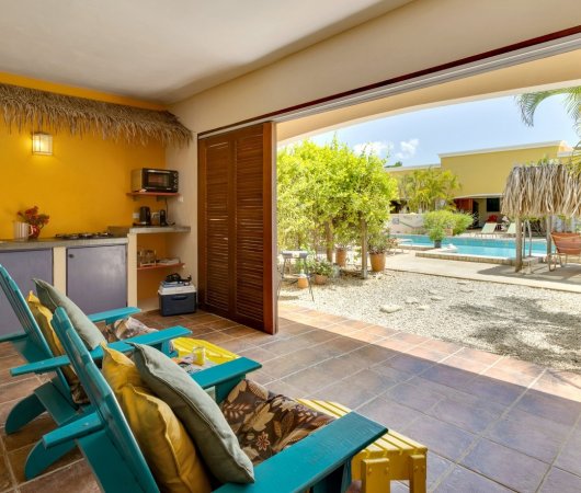 aquarev-plongee-sous-marine-sejour-bonaire-hotel-djambo-appartement-une-chambre-terrasse7