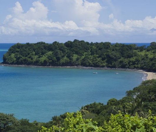 aquarev-plongee-sous-marine-sejour-hotel-mayotte-jardin-maore-baie-de-n-gounja