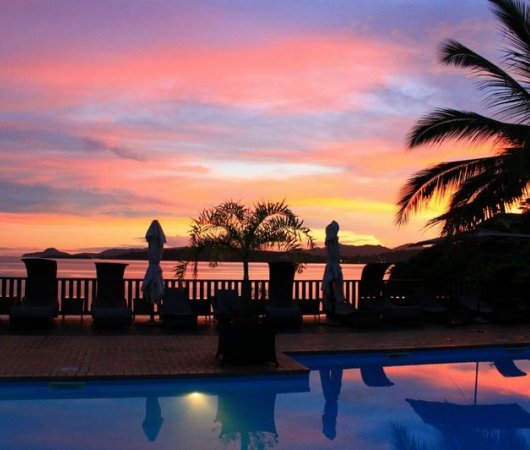 aquarev-plongee-sous-marine-sejour-hotel-mayotte-sakouli-coucher-de-soleil