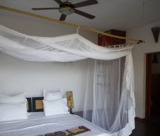 aquarev-plongee-sous-marine-sejour-hotel-mozambique-baia-somnambula-tofo-chambre2