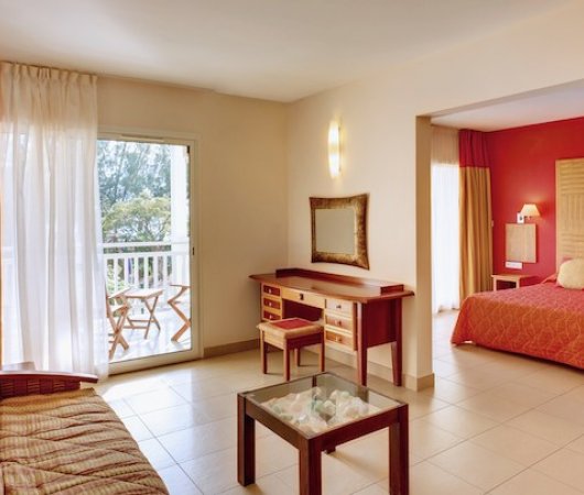 aquarev-plongee-sous-marine-sejour-la-reunion-hotel-le-recif-junior-suite