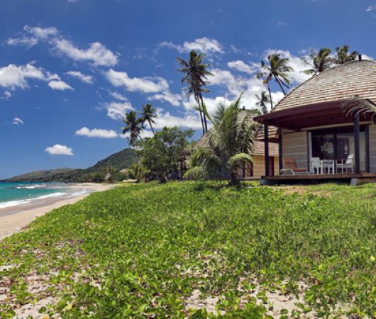 aquarev-plongee-sous-marine-sejour-nouvelle-caledonie-hotel-tieti-terrasse-bungalow-plage-mer