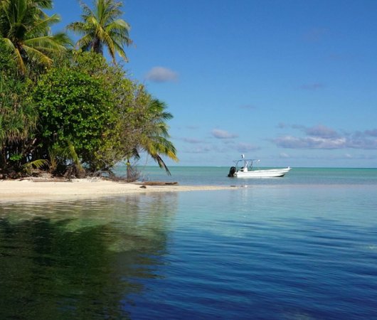 aquarev-plongee-sous-marine-sejour-polynesie-francaise-fakarava-sud-tetamanu-diving-ilot-speed-boat