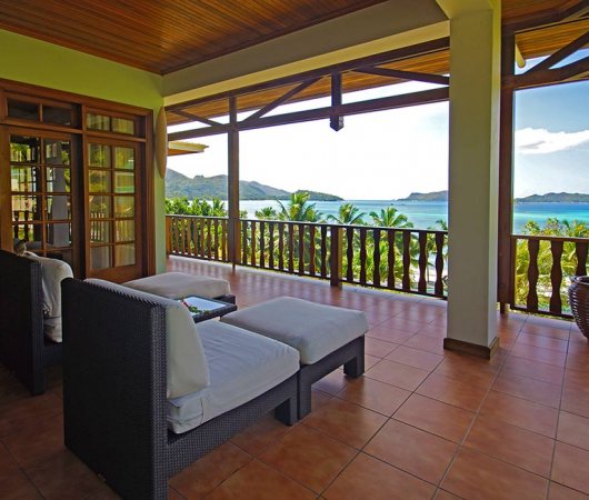 aquarev-plongee-sous-marine-seychelles-sejour-praslin-hotel-l-archipel-terrasse-de-la-suite