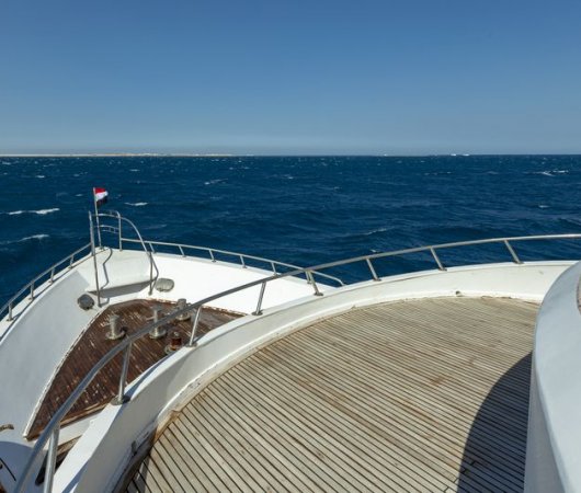 aquarev-plongee-sous-marine-soudan-et-djibouti-croisiere-dune-bateau-nemo-front-deck