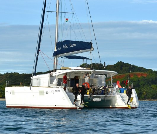 aquarev-plongee-sous-marine-voyage-madagascar-nosy-be-sejour-et-croisiere-oceanes-dream-catamaran-gros-plan1