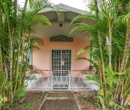 aquarev-plongee-sous-marine-voyage-sejour-caraibes-la-dominique-kootney-resorts-cottage-2-chambres-1-sdb-terrasse5