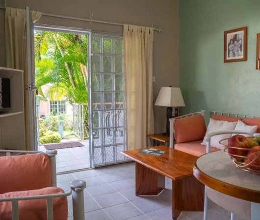 aquarev-plongee-sous-marine-voyage-sejour-caraibes-la-dominique-kootney-resorts-cottage-a-une-chambre-salon6