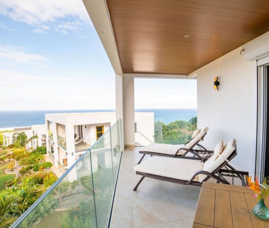 aquarev-plongee-sous-marine-voyage-sejour-caraibes-saint-eustache-hotel-golden-rock-dive-and-nature-resort-villa-suite-balcon-terrasse-2-1