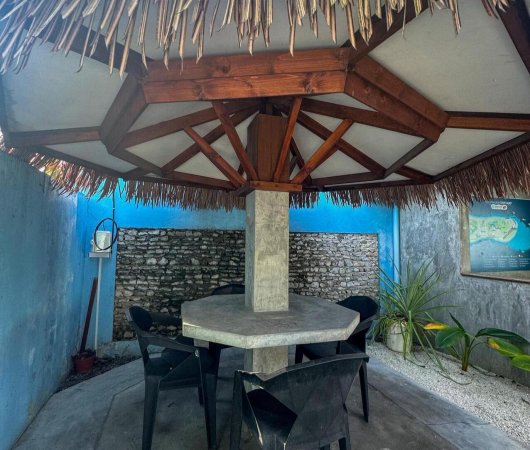 aquarev-plongee-sous-marine-voyage-sejour-maldives-fuvahmulah-scuba-club-coin-repos2