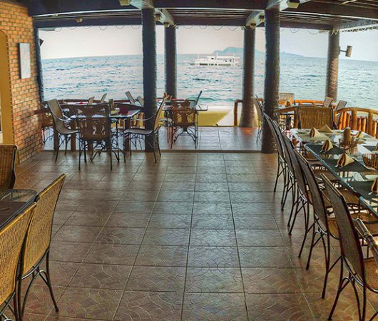 aquarev-voyageplongeesousmarine-sejour-philippines-dumaguete-thalattaresort-restaurant